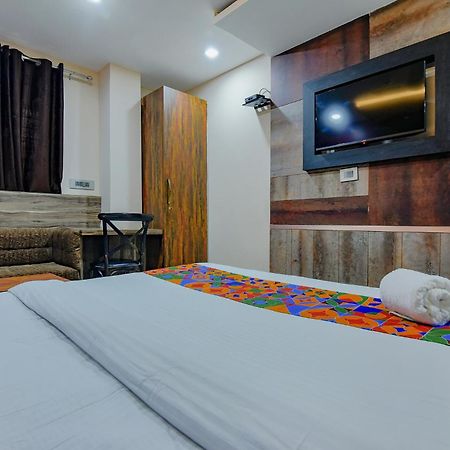 Fabhotel Middleton Desire - Nr Niladri Vihar Square Bhuvanesvar Kültér fotó